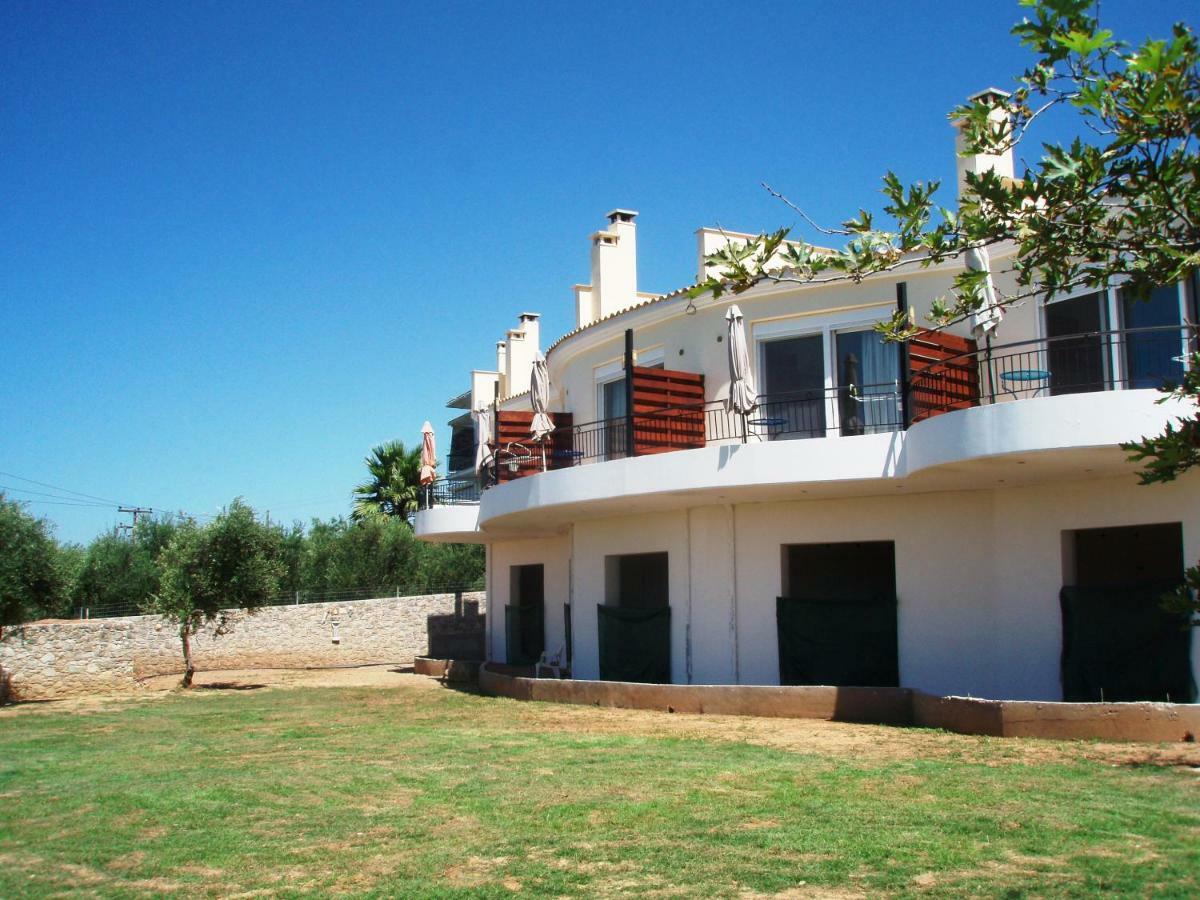 Elea Apartments Kalamata Exterior foto